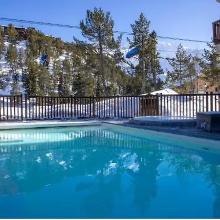 Apartment Arc 1950 - Appt 2ch - 6 Pers - Res 5* Luxe - Piscine, Sauna, Hamman, Jacuzzi - Classe 5 Cristaux Paradiski